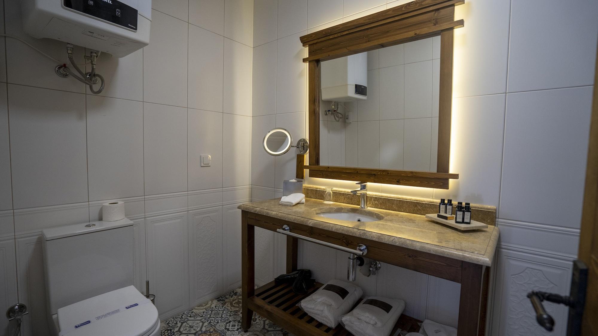 Villa Pietra Butik Otel Ayvalı エクステリア 写真